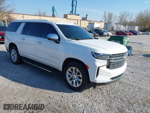 2022 Chevrolet Suburban Premier с VIN 1GNSCFKDXNR121180, выставлен на аукционе IAAI как лот 41833036 с пробегом 86 085 миль миль и . История ставок и продаж доступна на DreamBid. Изображение 1.