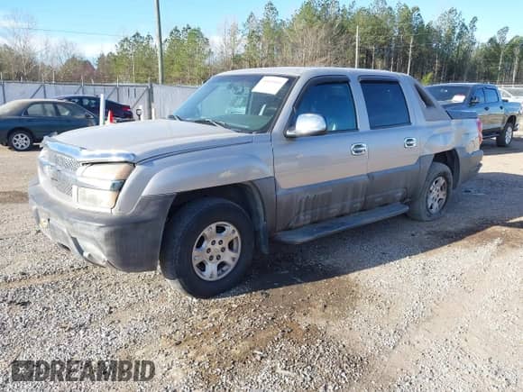 2004 Chevrolet Avalanche Z66 с VIN 3GNEC12T04G137281, выставлен на аукционе IAAI как лот 41813541 с пробегом 221 555 миль миль и . История ставок и продаж доступна на DreamBid. Изображение 2.