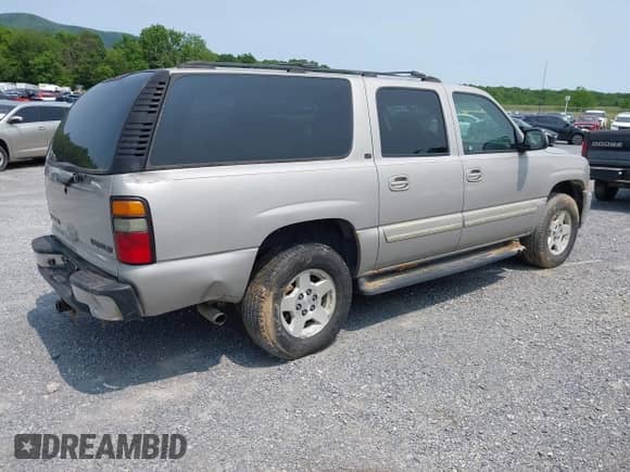 2005 Chevrolet Suburban LT с VIN 1GNFK16Z45J150184, выставлен на аукционе IAAI как лот 42385400 с пробегом 174 263 миль миль и . История ставок и продаж доступна на DreamBid. Изображение 4.