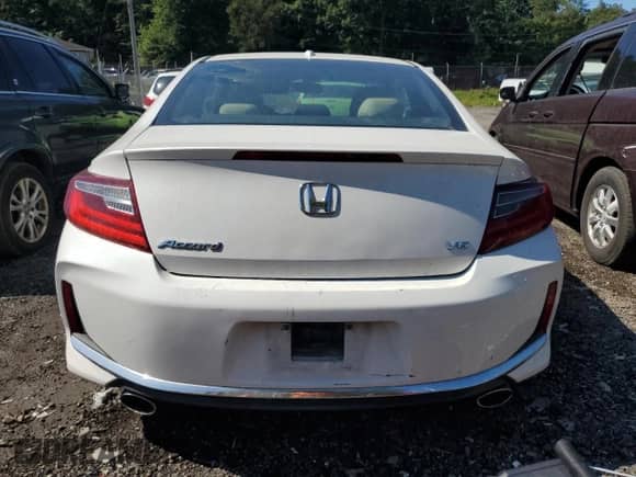2016 Honda Accord EX-L with VIN 1HGCT2B88GA002068, listed as a Copart auction lot 71645965 with 127,247 mi miles and Salvage title. Bid and sale history available at DreamBid. Image 6.