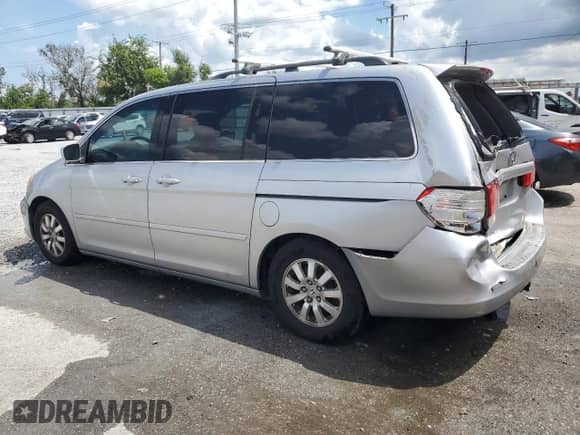 2010 Honda Odyssey EX с VIN 5FNRL3H53AB098167, выставлен на аукционе Copart как лот 69435675 с пробегом 232 541 миль миль и Списание • Salvage title. История ставок и продаж доступна на DreamBid. Изображение 2.
