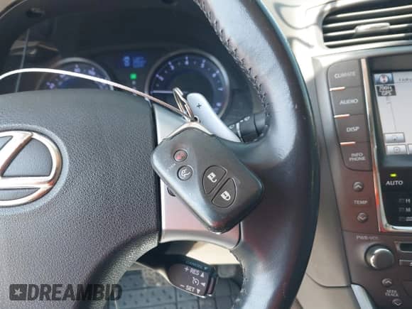 2011 Lexus IS 350 with VIN JTHBE5C29B5027237, listed as a IAAI auction lot 42236845 with 215,485 mi miles and . Bid and sale history available at DreamBid. Image 11.