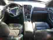 2014 Ford Explorer Sport с VIN 1FM5K8GT1EGC01866, выставлен на аукционе Copart как лот 82619235 с пробегом 130 649 миль миль и Списание • Salvage title. История ставок и продаж доступна на DreamBid. Изображение 8.