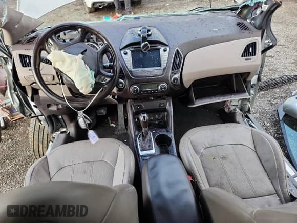 2015 Hyundai Tucson Limited z VIN KM8JUCAG6FU101238, wystawiony jako Copart lot #63652175 z przebiegiem 159 014 mil mil oraz Szkoda całkowita • Salvage title. Historia ofert i sprzedaży dostępna na DreamBid. Obrazek 8.