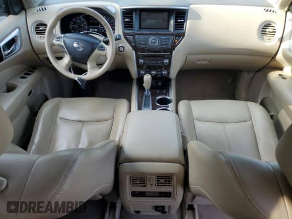 2013 Nissan Pathfinder SV with VIN 5N1AR2MN9DC656578, listed as a Copart auction lot 70156645 with 193,706 mi miles and Salvage title. Bid and sale history available at DreamBid. Image 8.