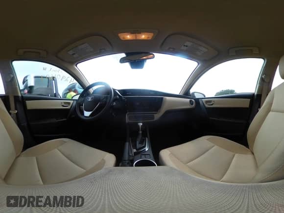 2019 Toyota Corolla L z VIN 2T1BURHE3KC224373, wystawiony jako IAAI lot #42901697 z przebiegiem 113 449 mil mil oraz . Historia ofert i sprzedaży dostępna na DreamBid. Obrazek 18.