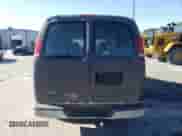 1999 Chevrolet City Express Cargo z VIN 1GCGG29R9X1010246, wystawiony jako Copart lot #47822365 z przebiegiem 291 963 mil mil oraz Czysty tytuł • Clean title. Historia ofert i sprzedaży dostępna na DreamBid. Obrazek 6.