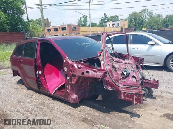 2018 Jeep Grand Cherokee Upland z VIN 1C4RJFAG5JC376406, wystawiony jako IAAI lot #42615924 z przebiegiem Nie podano mil oraz . Historia ofert i sprzedaży dostępna na DreamBid. Obrazek 1.