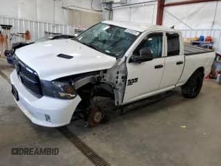 2021 Ram 1500 Tradesman z VIN 1C6RR7FT0MS594906, wystawiony jako Copart lot #61555225 z przebiegiem 45 564 mil mil oraz Nie do naprawy • Non repairable. Historia ofert i sprzedaży dostępna na DreamBid. Obrazek 1.