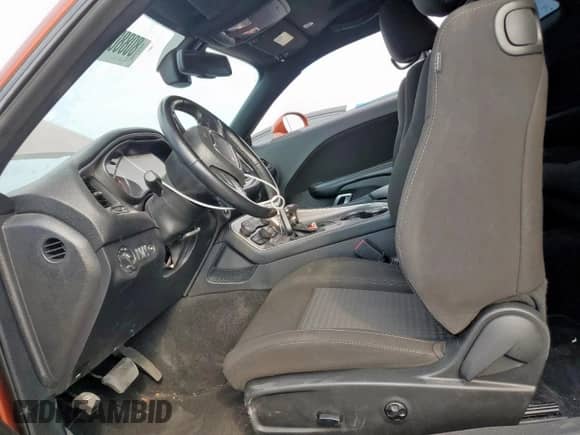 2020 Dodge Challenger SXT with VIN 2C3CDZGG5LH235183, listed as a Copart auction lot 80880285 with 77,904 mi miles and Salvage title. Bid and sale history available at DreamBid. Image 7.