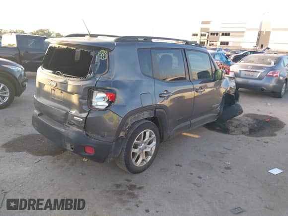 2017 Jeep Renegade Latitude с VIN ZACCJABB3HPG31328, выставлен на аукционе IAAI как лот 43000256 с пробегом 84 029 миль миль и . История ставок и продаж доступна на DreamBid. Изображение 4.
