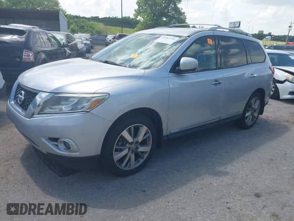 2014 Nissan Pathfinder S z VIN 5N1AR2MM2EC608509, wystawiony jako IAAI lot #42583796 z przebiegiem 85 955 mil mil oraz . Historia ofert i sprzedaży dostępna na DreamBid. Obrazek 2.