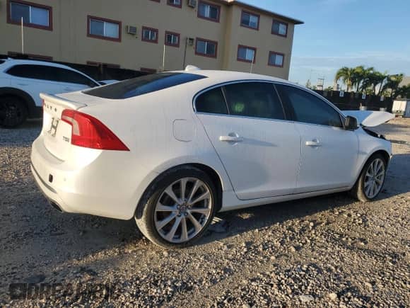 2018 Volvo S60 Inscription с VIN LYV402HKXJB185830, выставлен на аукционе Copart как лот 80485695 с пробегом 45 339 миль миль и Списание • Salvage title. История ставок и продаж доступна на DreamBid. Изображение 3.