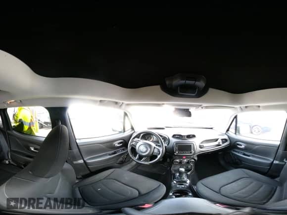 2017 Jeep Renegade Latitude с VIN ZACCJABB5HPE59867, выставлен на аукционе IAAI как лот 42884274 с пробегом 58 047 миль миль и . История ставок и продаж доступна на DreamBid. Изображение 18.