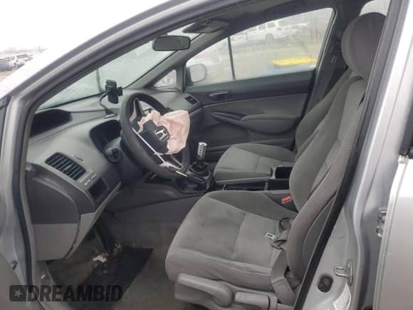 2010 Honda Civic с VIN 19XFA1E33AE037293, выставлен на аукционе Copart как лот 42107465 с пробегом Не указан миль и Списание • Salvage title. История ставок и продаж доступна на DreamBid. Изображение 7.