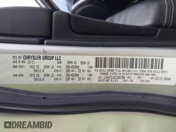 2012 Jeep Grand Cherokee SRT-8 z VIN 1C4RJFDJXCC205788, wystawiony jako IAAI lot #42047300 z przebiegiem 137 348 mil mil oraz . Historia ofert i sprzedaży dostępna na DreamBid. Obrazek 9.