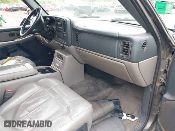 2001 Chevrolet Tahoe LT с VIN 1GNEK13T41J232566, выставлен на аукционе IAAI как лот 42243126 с пробегом 198 401 миль миль и . История ставок и продаж доступна на DreamBid. Изображение 5.