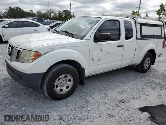 2018 Nissan Frontier S z VIN 1N6BD0CT9JN705707, wystawiony jako Copart lot #84753505 z przebiegiem 196 934 mil mil oraz Czysty tytuł • Clean title. Historia ofert i sprzedaży dostępna na DreamBid. Obrazek 1.