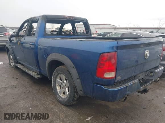 2010 Dodge 1500 SLT z VIN 1D7RV1GT5AS223922, wystawiony jako IAAI lot #41718857 z przebiegiem Nie podano mil oraz . Historia ofert i sprzedaży dostępna na DreamBid. Obrazek 3.