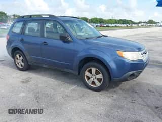 2011 Subaru Forester X z VIN JF2SHABC5BG766008, wystawiony jako IAAI lot #42815675 z przebiegiem 175 082 mil mil oraz . Historia ofert i sprzedaży dostępna na DreamBid. Obrazek 1.