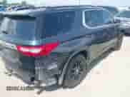 2020 Chevrolet Traverse LT Cloth z VIN 1GNERGKW4LJ171779, wystawiony jako IAAI lot #42976236 z przebiegiem 71 184 mil mil oraz . Historia ofert i sprzedaży dostępna na DreamBid. Obrazek 4.
