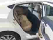 2012 Hyundai Elantra GLS z VIN 5NPDH4AE1CH084140, wystawiony jako IAAI lot #43171523 z przebiegiem 95 448 mil mil oraz . Historia ofert i sprzedaży dostępna na DreamBid. Obrazek 8.