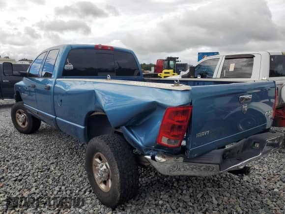 2006 Dodge 2500 SLT with VIN 1D7KS28D76J148967, listed as a Copart auction lot 71868605 with 202,252 mi miles and Salvage title. Bid and sale history available at DreamBid. Image 2.