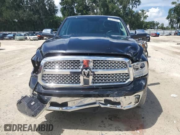 2018 Ram 1500 Laramie z VIN 1C6RR7NT2JS186064, wystawiony jako Copart lot #69123595 z przebiegiem 78 260 mil mil oraz Szkoda całkowita • Salvage title. Historia ofert i sprzedaży dostępna na DreamBid. Obrazek 5.