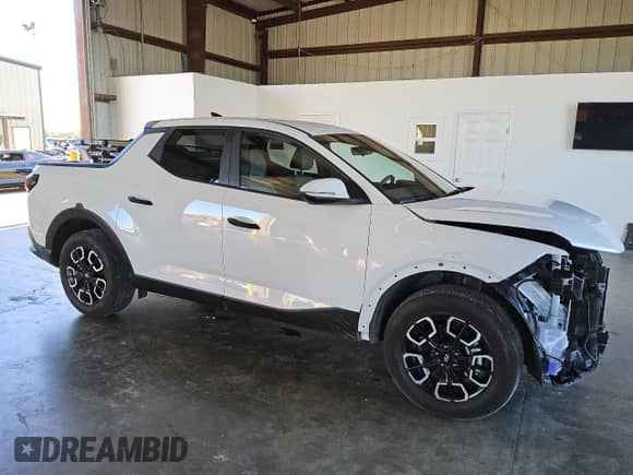 2024 Hyundai Santa Cruz SEL z VIN 5NTJBDDE7RH108838, wystawiony jako Copart lot #80703594 z przebiegiem 11 524 mil mil oraz Czysty tytuł • Clean title. Historia ofert i sprzedaży dostępna na DreamBid. Obrazek 4.