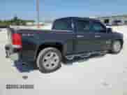 2011 GMC Sierra 1500 SLT z VIN 3GTP2WE37BG207739, wystawiony jako Copart lot #68023545 z przebiegiem 103 385 mil mil oraz Czysty tytuł • Clean title. Historia ofert i sprzedaży dostępna na DreamBid. Obrazek 3.