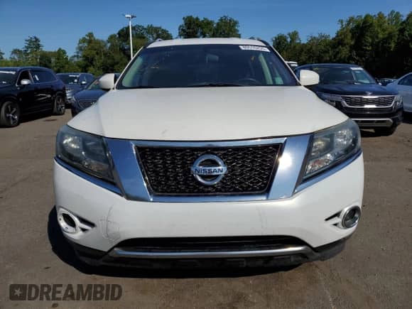 2013 Nissan Pathfinder SV z VIN 5N1AR2MM4DC663526, wystawiony jako Copart lot #80516255 z przebiegiem 142 882 mil mil oraz Szkoda całkowita • Salvage title. Historia ofert i sprzedaży dostępna na DreamBid. Obrazek 5.