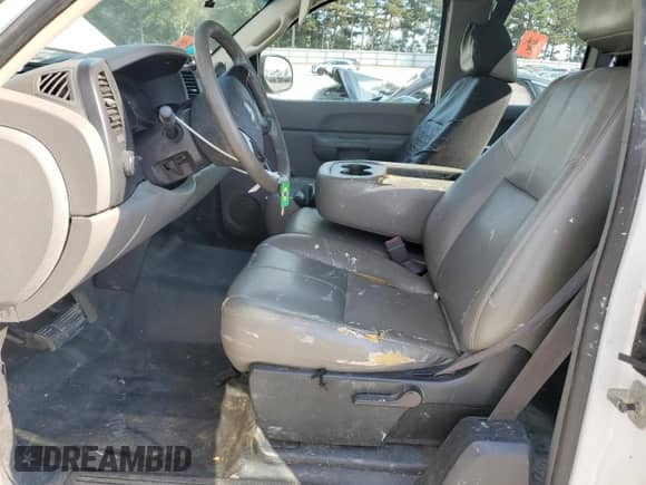 2009 Chevrolet Silverado 1500 1LT z VIN 1GCEC19J09E163343, wystawiony jako Copart lot #80729825 z przebiegiem 242 393 mil mil oraz Szkoda całkowita • Salvage title. Historia ofert i sprzedaży dostępna na DreamBid. Obrazek 7.