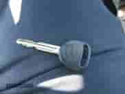 2005 Chevrolet Colorado 1SB LS Z85 z VIN 1GCCS138658171519, wystawiony jako IAAI lot #41532516 z przebiegiem 322 503 mil mil oraz . Historia ofert i sprzedaży dostępna na DreamBid. Obrazek 11.