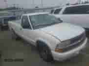2000 Chevrolet S-10 LS с VIN 1GCCS14W3YK225041, выставлен на аукционе Copart как лот 70187344 с пробегом 174 569 миль миль и Чистый • Clean title. История ставок и продаж доступна на DreamBid. Изображение 4.