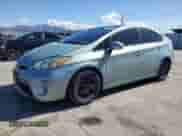 2012 Toyota Prius Three z VIN JTDKN3DU9C1591386, wystawiony jako Copart lot #86800305 z przebiegiem 208 514 mil mil oraz Szkoda całkowita • Salvage title. Historia ofert i sprzedaży dostępna na DreamBid. Obrazek 1.