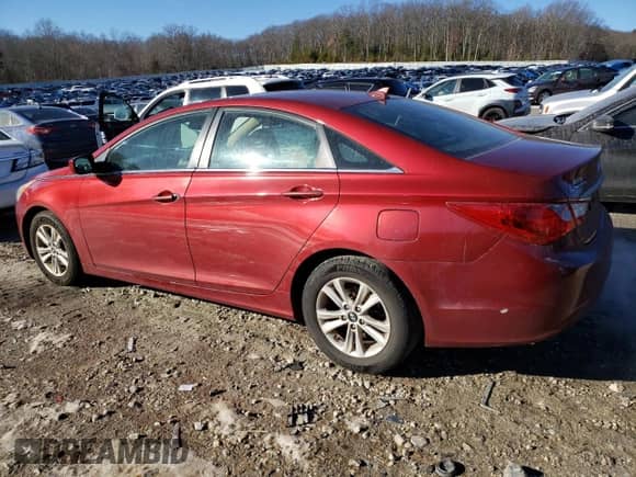 2012 Hyundai Sonata GLS z VIN 5NPEB4ACXCH402342, wystawiony jako Copart lot #42723945 z przebiegiem 171 439 mil mil oraz Czysty tytuł • Clean title. Historia ofert i sprzedaży dostępna na DreamBid. Obrazek 2.