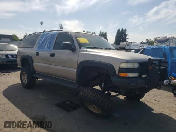 2003 Chevrolet Suburban LS с VIN 1GNFK16Z53J241221, выставлен на аукционе Copart как лот 59604425 с пробегом 251 217 миль миль и Списание • Salvage title. История ставок и продаж доступна на DreamBid. Изображение 4.