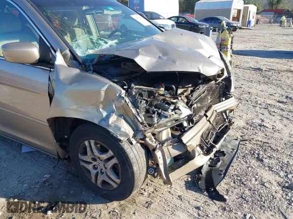 2006 Honda Odyssey EX с VIN 5FNRL38486B450061, выставлен на аукционе IAAI как лот 43532271 с пробегом 215 219 миль миль и . История ставок и продаж доступна на DreamBid. Изображение 6.