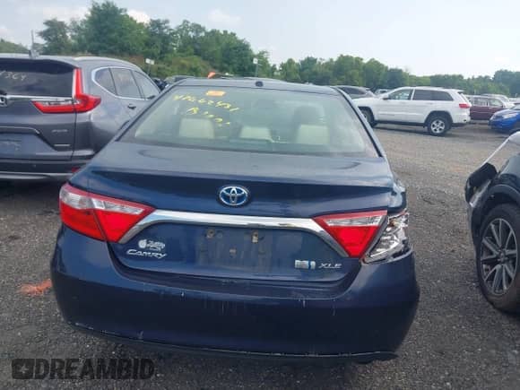 2015 Toyota Camry LE with VIN 4T1BD1FK8FU165173, listed as a IAAI auction lot 42662431 with 297,983 mi miles and . Bid and sale history available at DreamBid. Image 16.