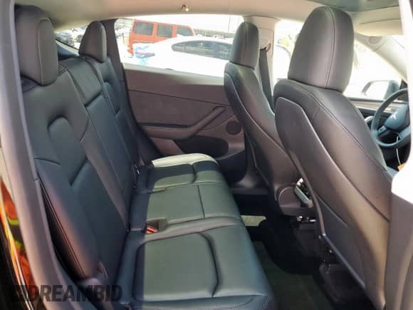 2024 Tesla Model Y Long Range with VIN 7SAYGAEE0RF159224, listed as a Copart auction lot 68552555 with 20,077 mi miles and Clean title. Bid and sale history available at DreamBid. Image 11.