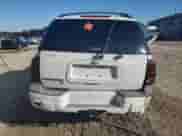 2005 Chevrolet TrailBlazer LS z VIN 1GNDS13S252122991, wystawiony jako Copart lot #89811275 z przebiegiem Nie podano mil oraz Nie do naprawy • Non repairable. Historia ofert i sprzedaży dostępna na DreamBid. Obrazek 6.