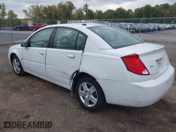 2007 Saturn ION ION 2 с VIN 1G8AJ55F17Z107845, выставлен на аукционе IAAI как лот 43133348 с пробегом 95 348 миль миль и . История ставок и продаж доступна на DreamBid. Изображение 3.