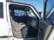 2007 Jeep Commander Sport with VIN 1J8HH48K07C587312, listed as a IAAI auction lot 42004278 with 208,390 mi miles and . Bid and sale history available at DreamBid. Image 5.