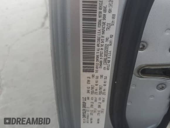 2013 Ram 1500 SLT z VIN 1C6RR6LG8DS523552, wystawiony jako Copart lot #66832875 z przebiegiem 184 144 mil mil oraz Szkoda całkowita • Salvage title. Historia ofert i sprzedaży dostępna na DreamBid. Obrazek 12.