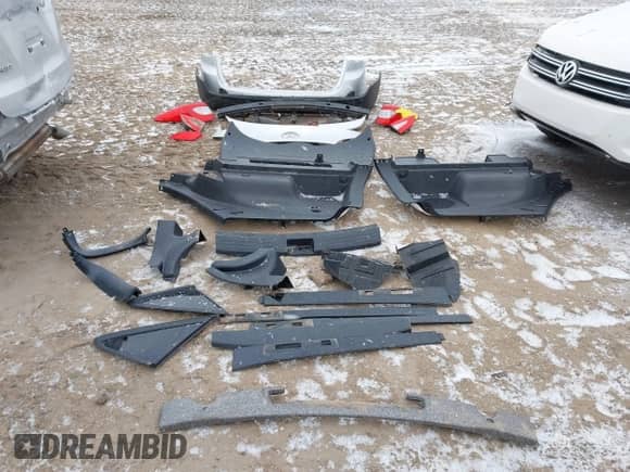 2014 Hyundai Tucson SE with VIN KM8JU3AGXEU907081, listed as a IAAI auction lot 41603297 with 51,465 mi miles and . Bid and sale history available at DreamBid. Image 12.