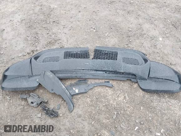 2017 Jeep Grand Cherokee Laredo z VIN 1C4RJFAG6HC700702, wystawiony jako IAAI lot #41954658 z przebiegiem 97 021 mil mil oraz . Historia ofert i sprzedaży dostępna na DreamBid. Obrazek 11.