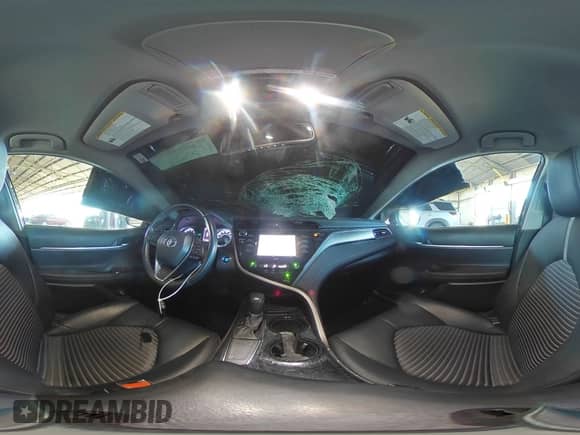 2020 Toyota Camry SE with VIN 4T1M11AK1LU972185, listed as a Copart auction lot 71732595 with 145,847 mi miles and Salvage title. Bid and sale history available at DreamBid. Image 14.