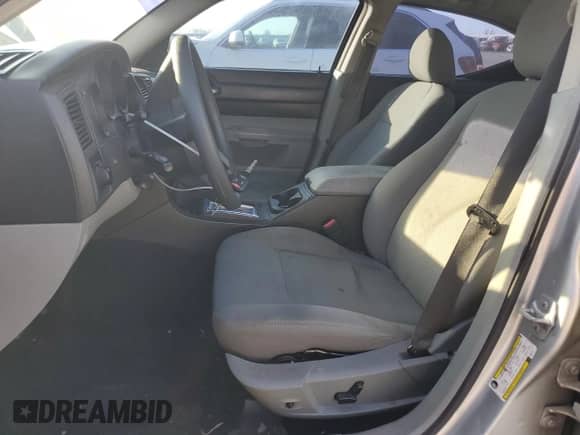 2007 Dodge Charger с VIN 2B3KA43G07H837277, выставлен на аукционе Copart как лот 75477743 с пробегом 248 624 миль миль и Списание • Salvage title. История ставок и продаж доступна на DreamBid. Изображение 7.