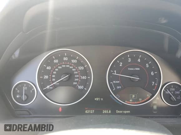 2018 BMW 3 Series 330i xDrive z VIN WBA8D9G55JNU68675, wystawiony jako Copart lot #80465075 z przebiegiem 43 127 mil mil oraz Szkoda całkowita • Salvage title. Historia ofert i sprzedaży dostępna na DreamBid. Obrazek 9.