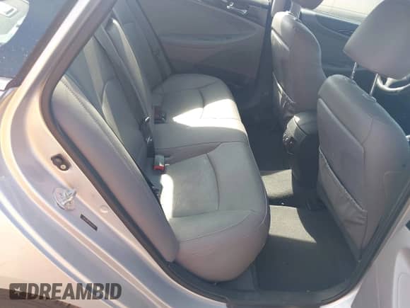 2011 Hyundai Sonata Limited with VIN 5NPEC4AC2BH288591, listed as a IAAI auction lot 42870058 with 31,267 mi miles and . Bid and sale history available at DreamBid. Image 8.